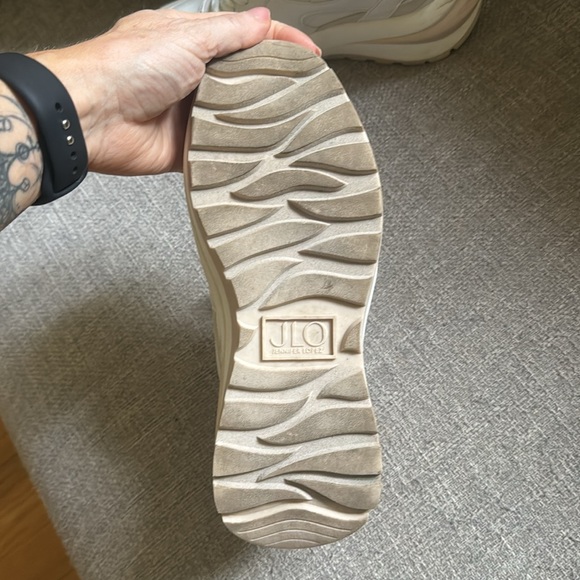 Jlo sneakers - Picture 6 of 6